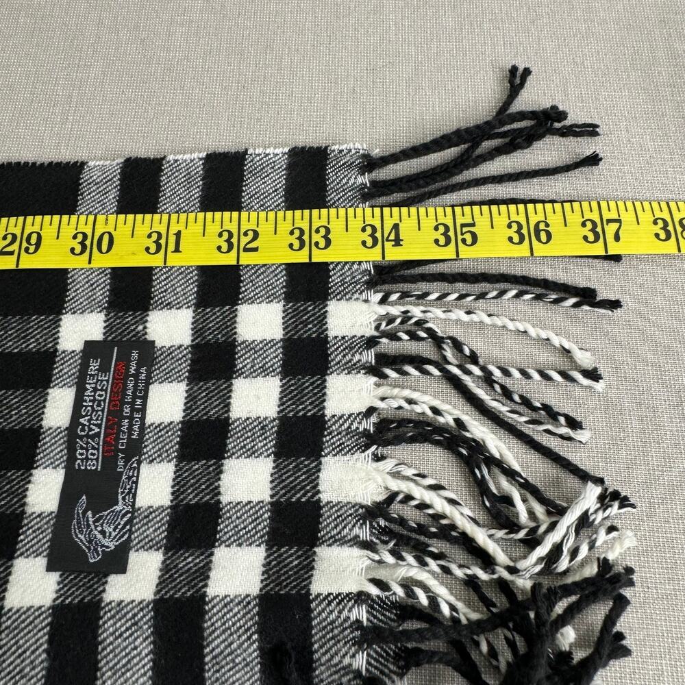 black/white/red plaid viscose/cashmere scarf - Picture 4 of 4